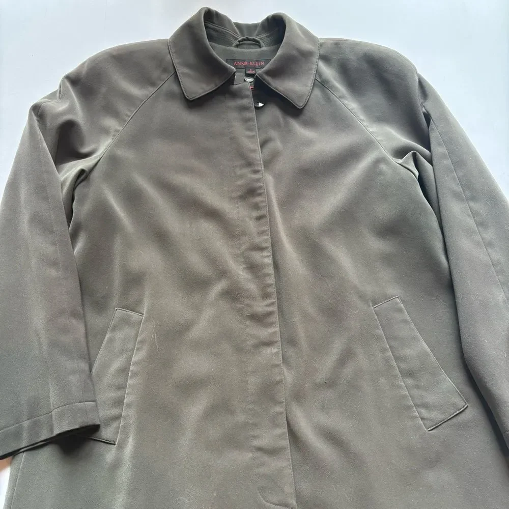 Anne Klein stylish olive